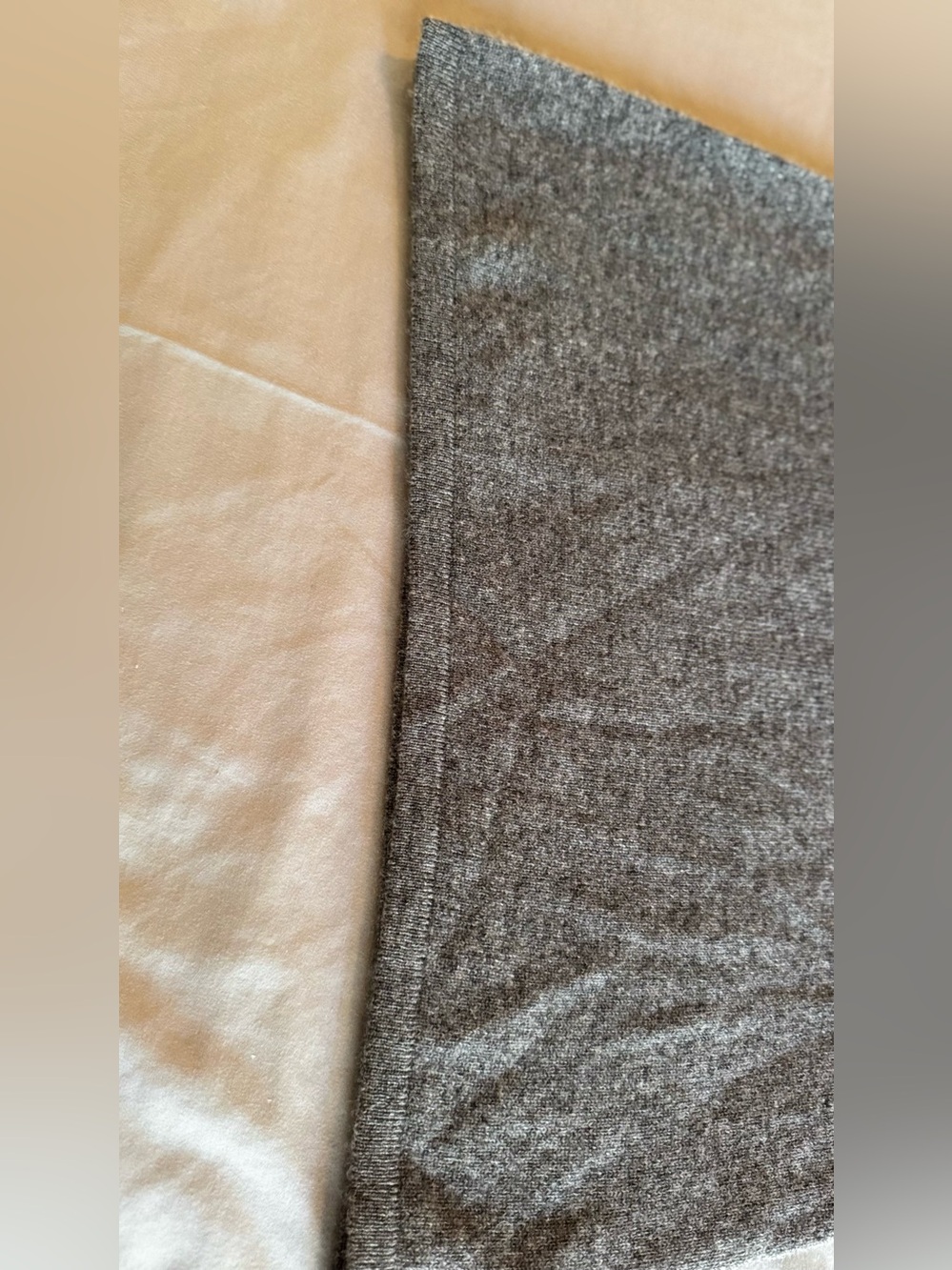 NEIMAN MARCUS 100% Cashmere Grey Sleeveless Tank Top - Picture 6 of 13